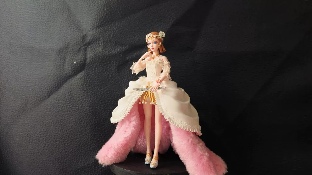 Identity V Mary Bloody Queen C - Model Kit Queen Mary reseña y precio