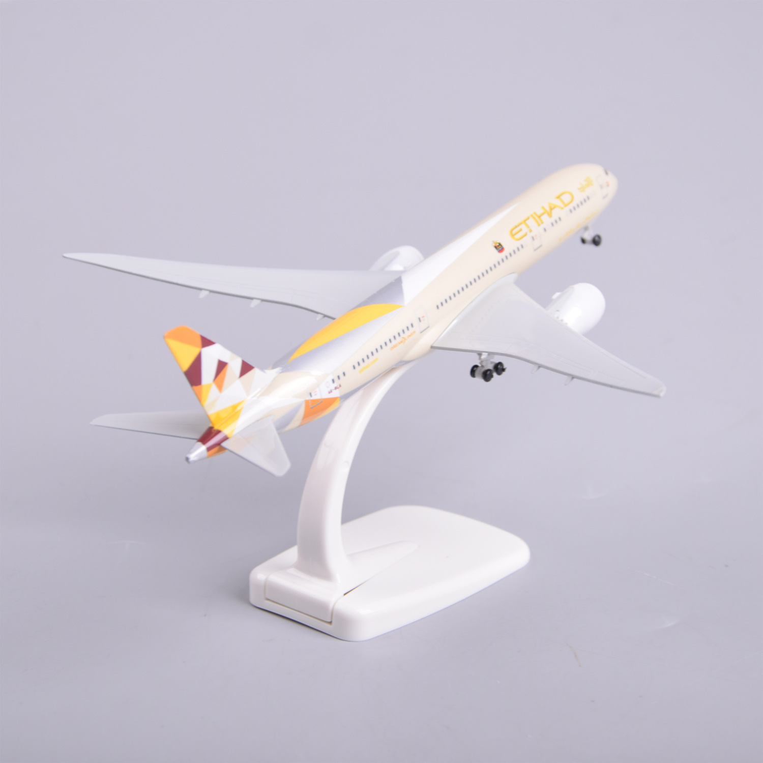 Modelo de Avión de Metal Fundi - Model Kit Plane reseña y precio