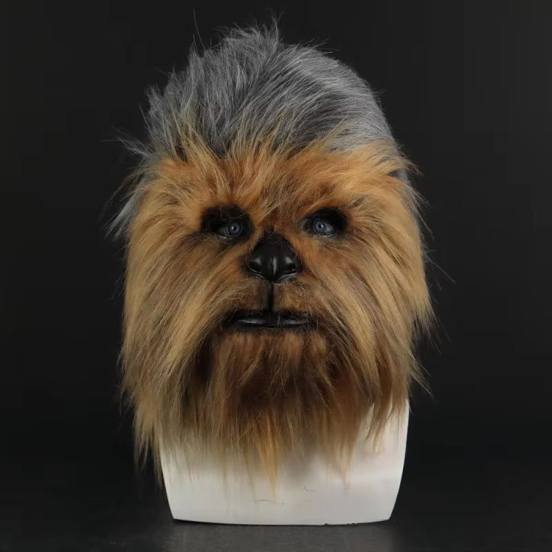 En Stock, Casco de juguete de  - Model Kit Star Wars reseña y precio